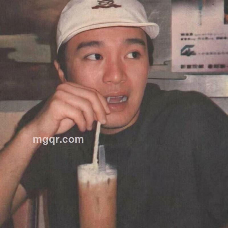 爱你就像老鼠爱大米的头像