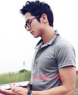 粉红色的樱桃的头像