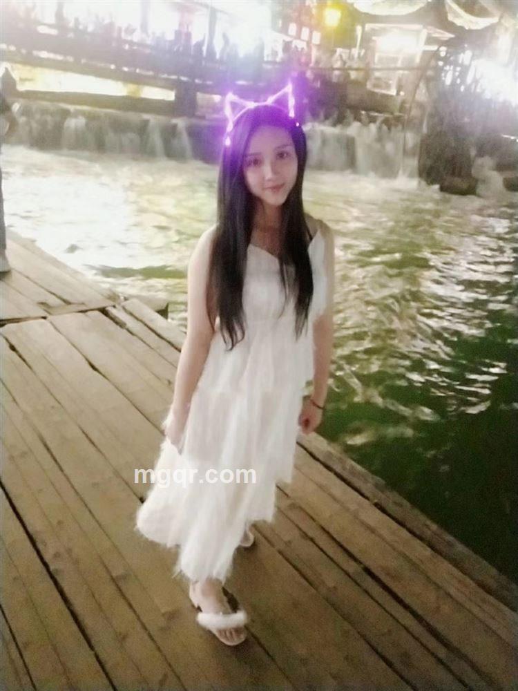爱喝可乐的头像