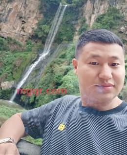 冰是睡着的水的头像