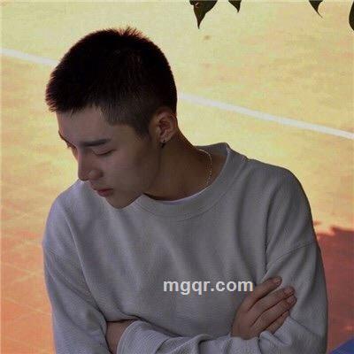 小鱼跳跳的头像