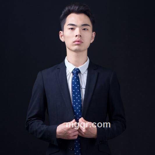 ??柔吻??秋色??的头像