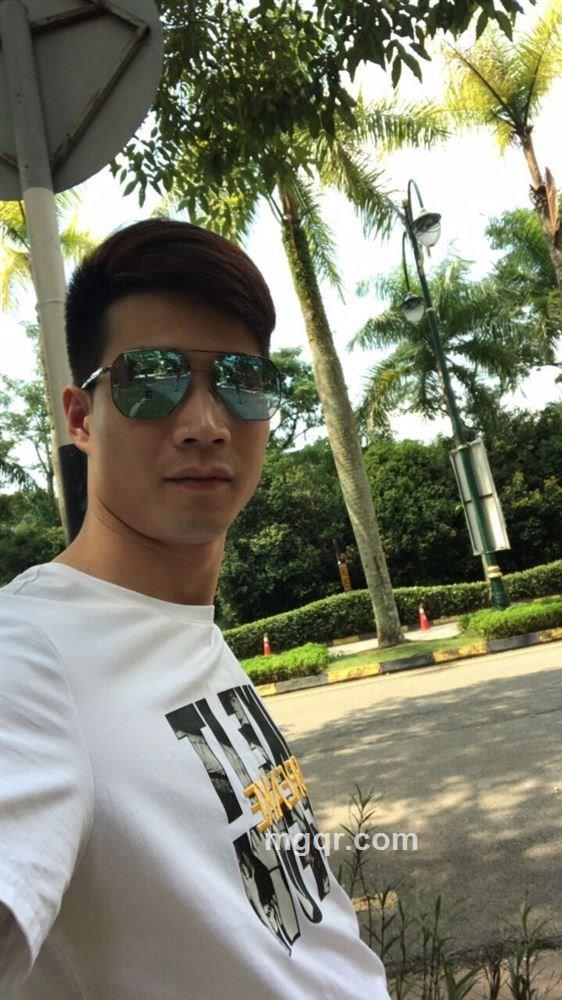 不起眼??的头像