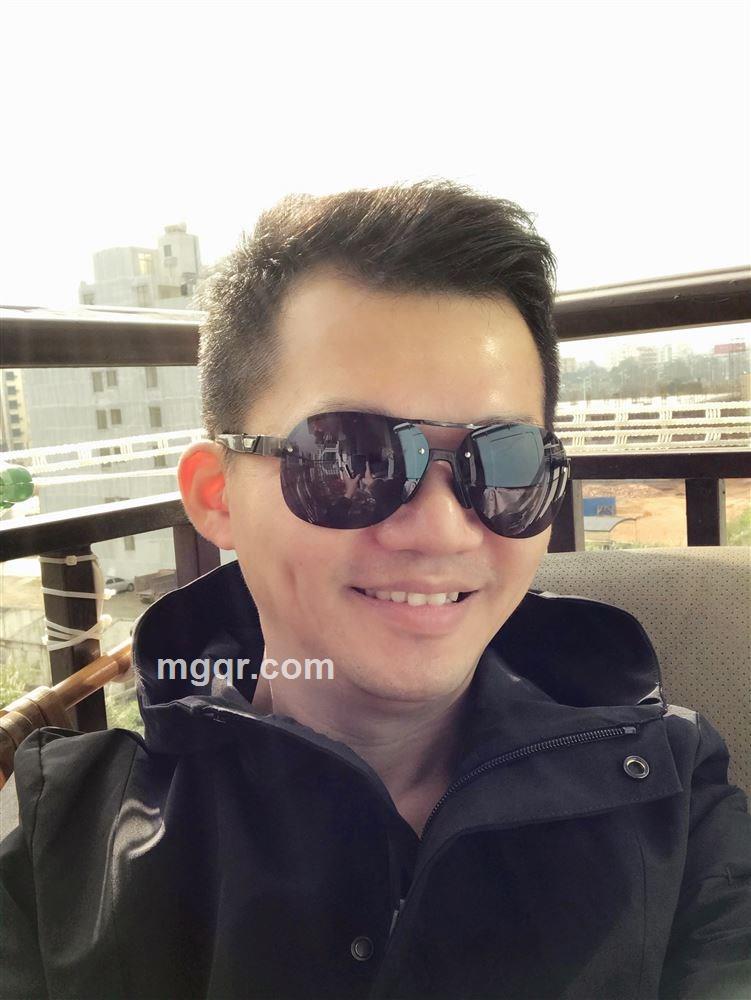 阳歌哈哈哈的头像