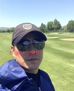 万缘俱净的头像