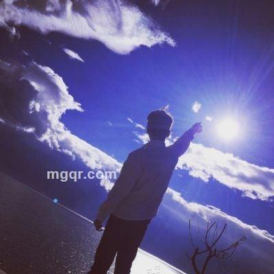 美好的一切源于你的头像