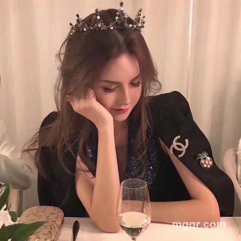 心情女孩的头像