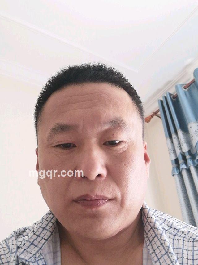 单身情哥的头像