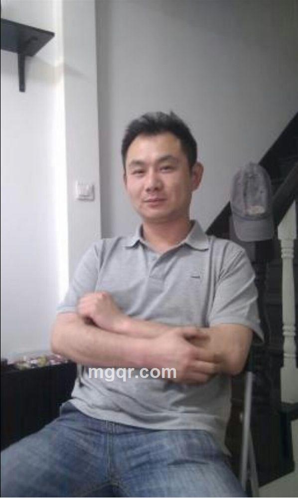 单身男想和你牵手恋爱的头像