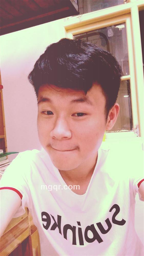 一个漂亮的男孩