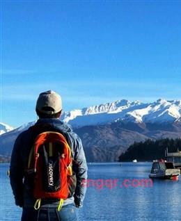 追寻轻语的头像