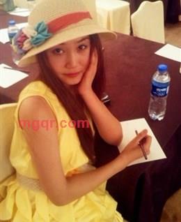 醒了就傻笑的头像