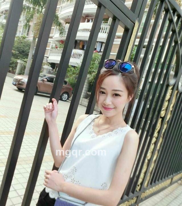 拥有小太阳的向日葵的头像