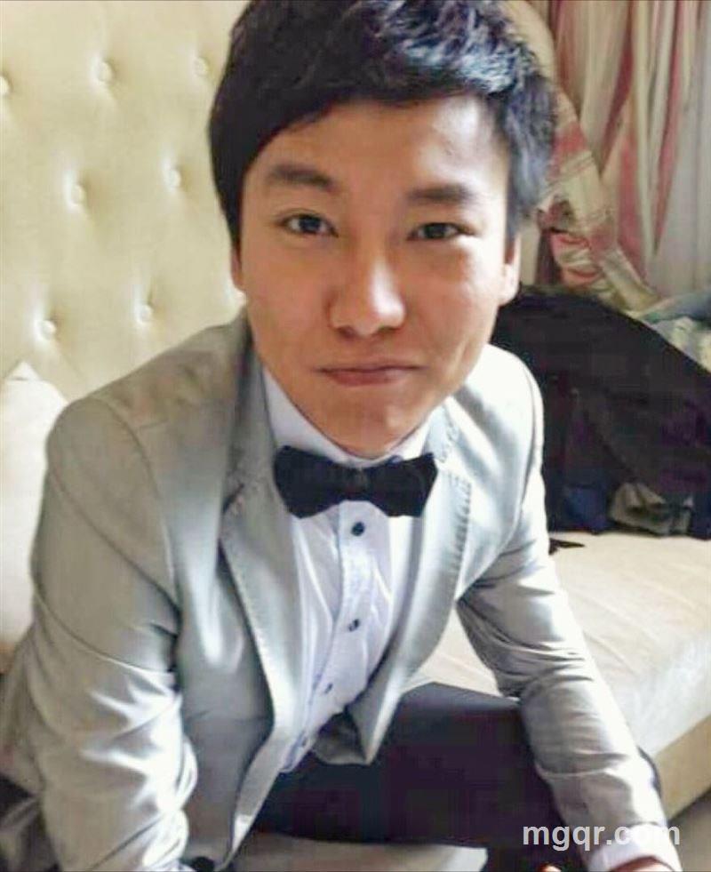 浮夸裙下臣的头像