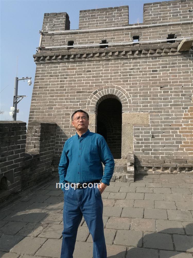 英武中年大叔的头像