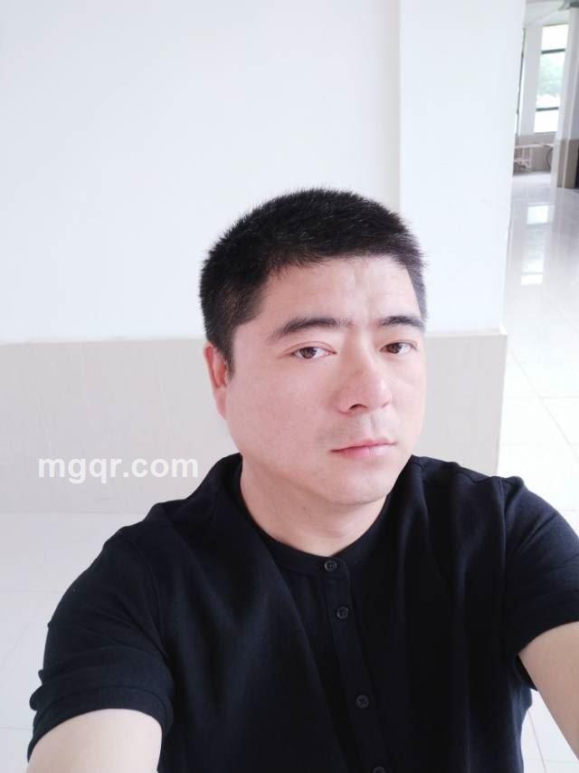 ????风吹麦浪????的头像