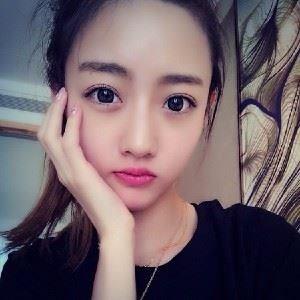 草莓爱香蕉的头像