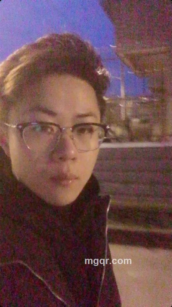 骑牛去摘星的头像