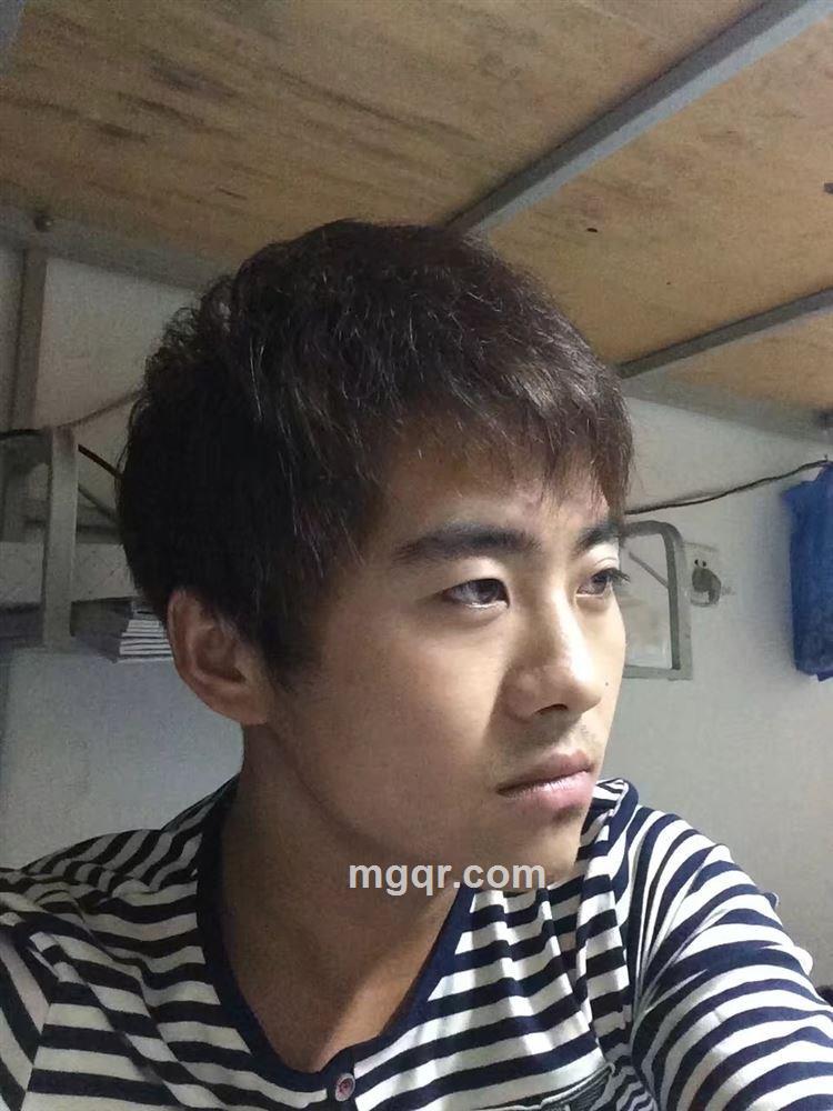 豁达男孩的头像