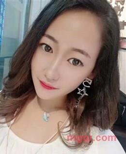 靓丽女神的头像