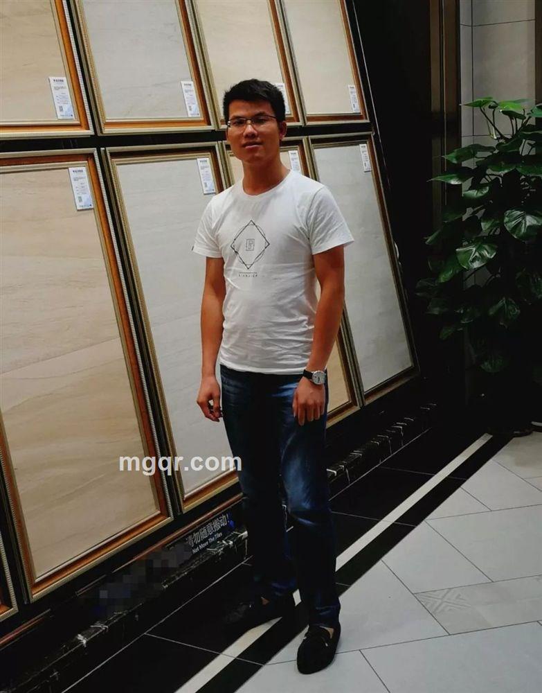 单身小哥的头像