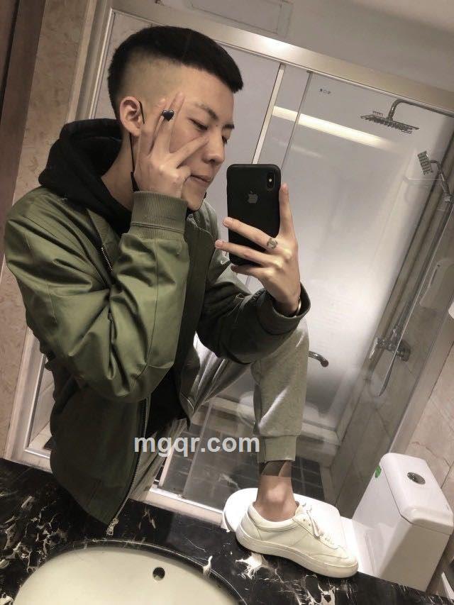 ??我劝你善良.的头像