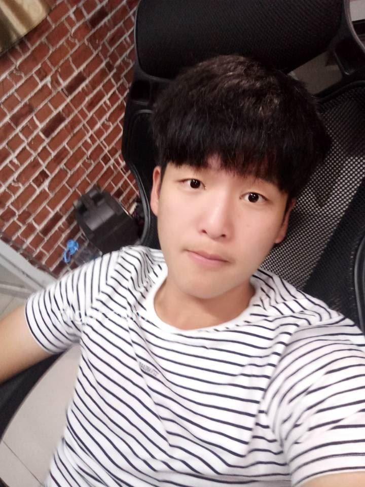 小小詹的头像