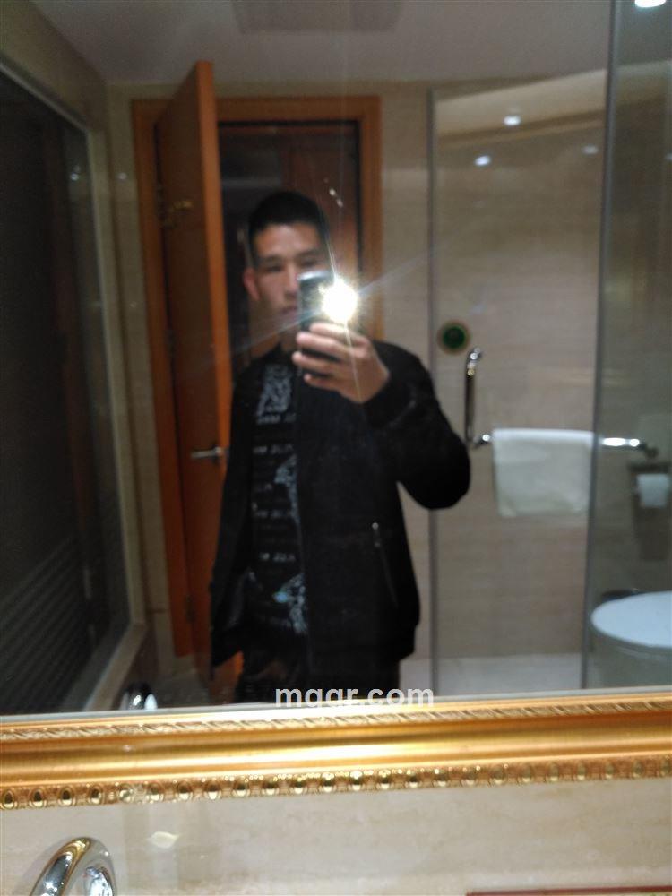 清晨的阳光的头像