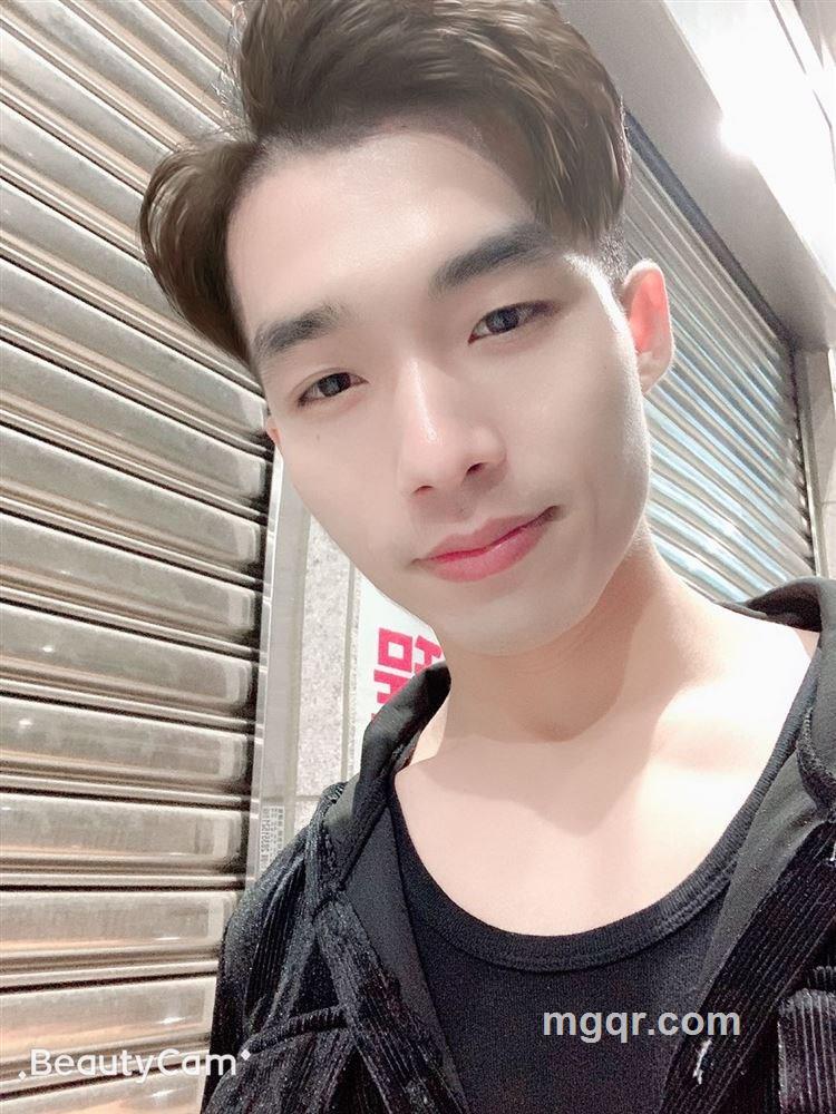 请叫我帅气fan哥的头像