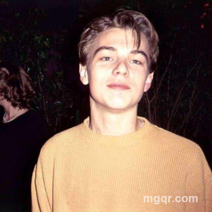 和自甴很熟的头像