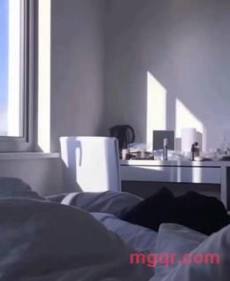 是小忆哎的头像