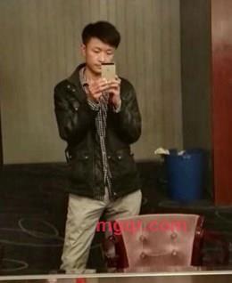 爱丝袜妹子的头像