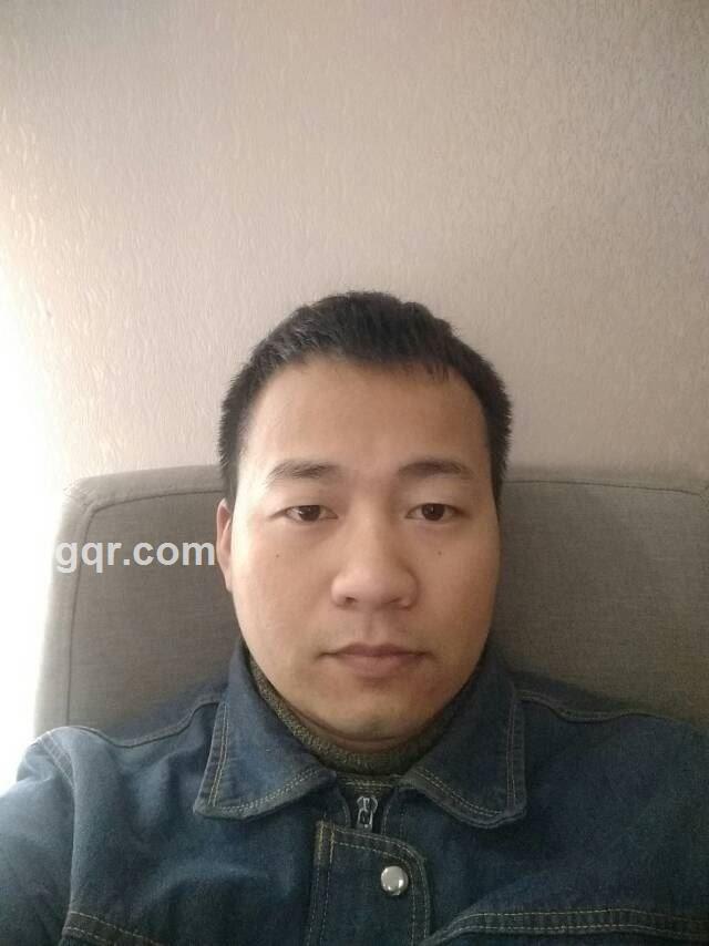 沉迷生活的头像