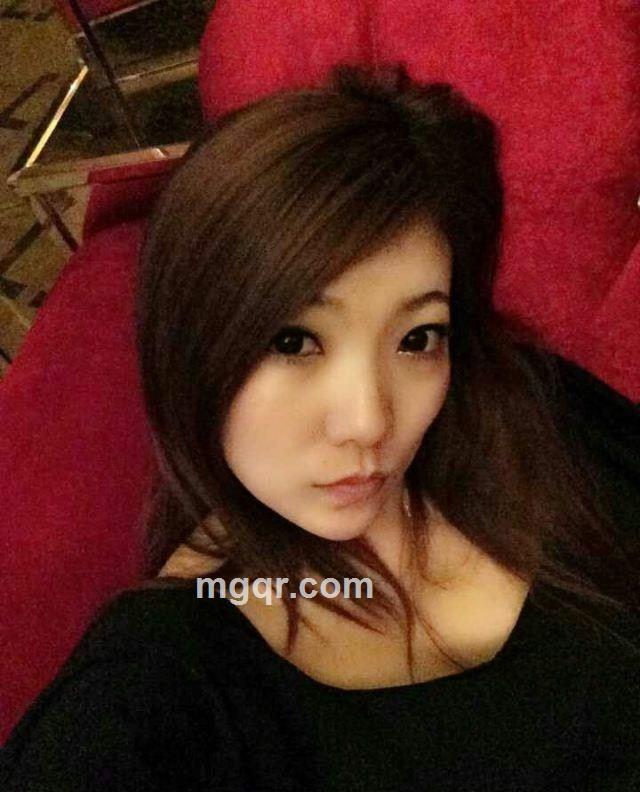 等爱的玫瑰的头像