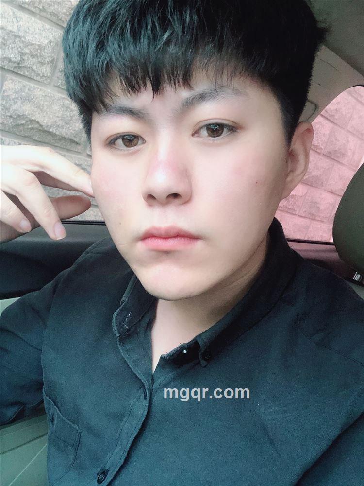 张迪小伙子的头像