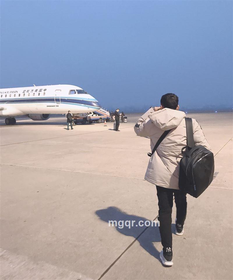 八级狂风的头像