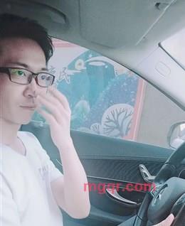 只爱自己的修罗的头像