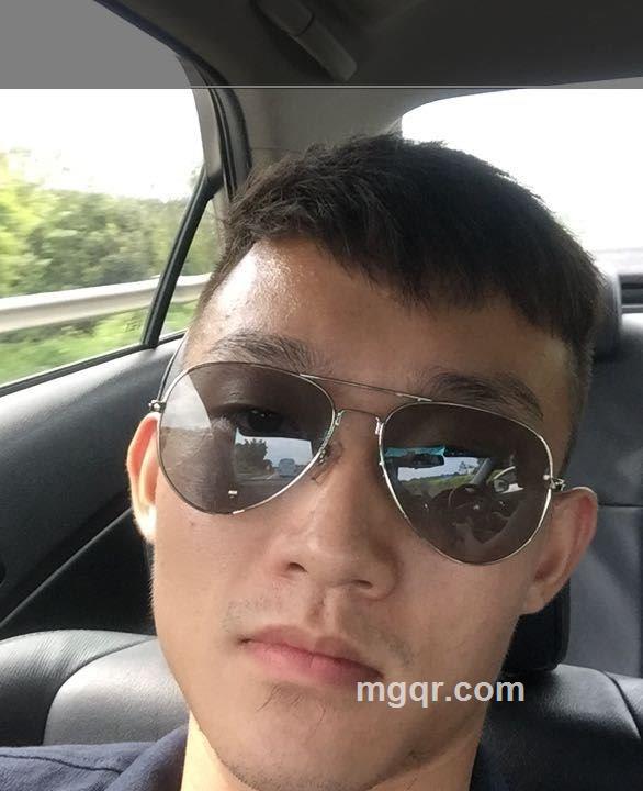 明知道的头像