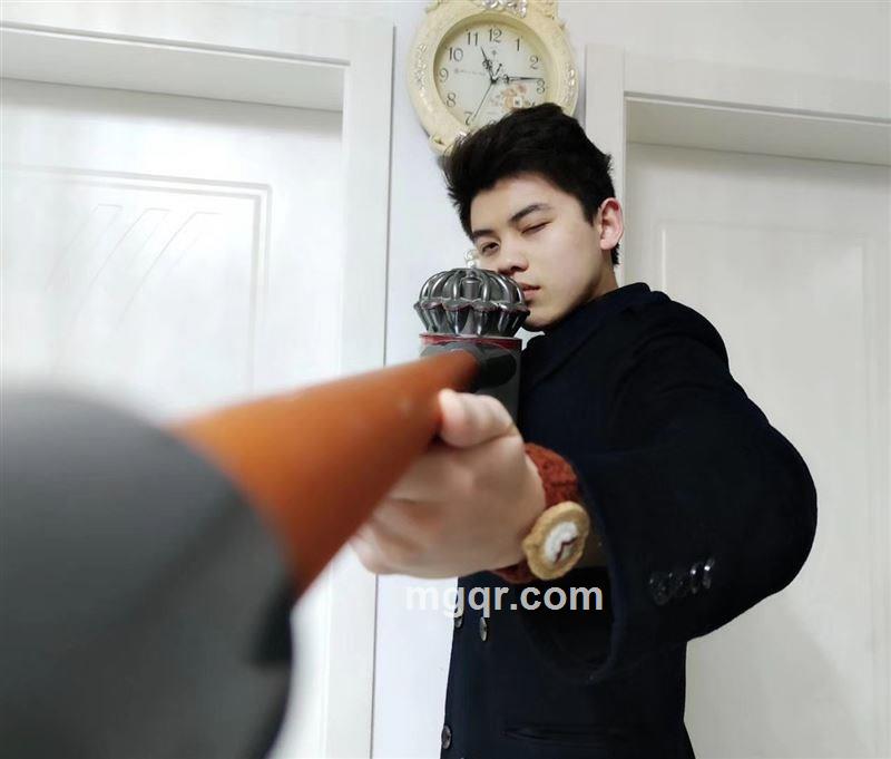 林间隙光的头像