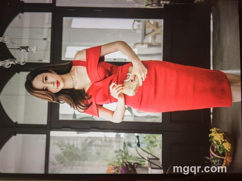 多情红唇的头像