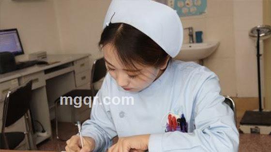 雨中玫瑰的头像