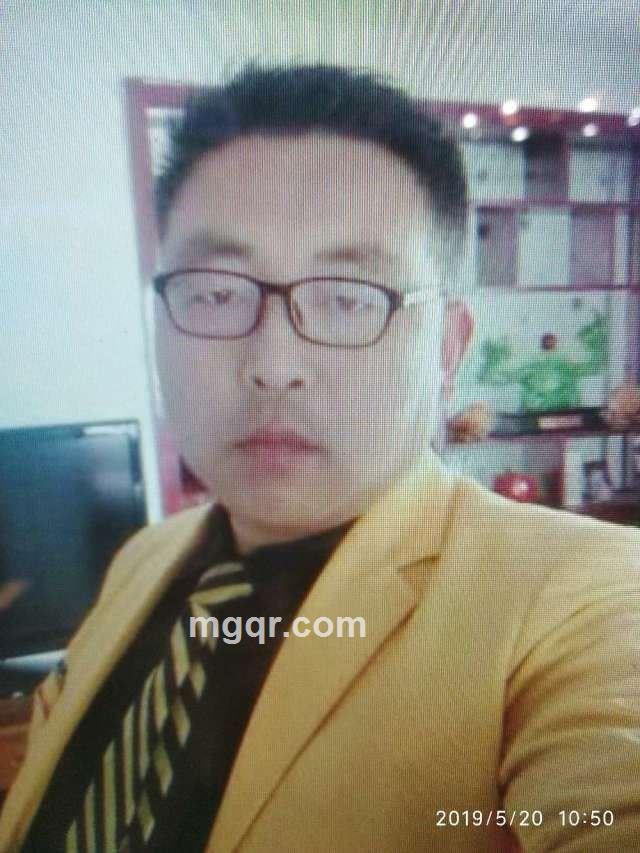 爱情就像一杯苦咖啡的头像