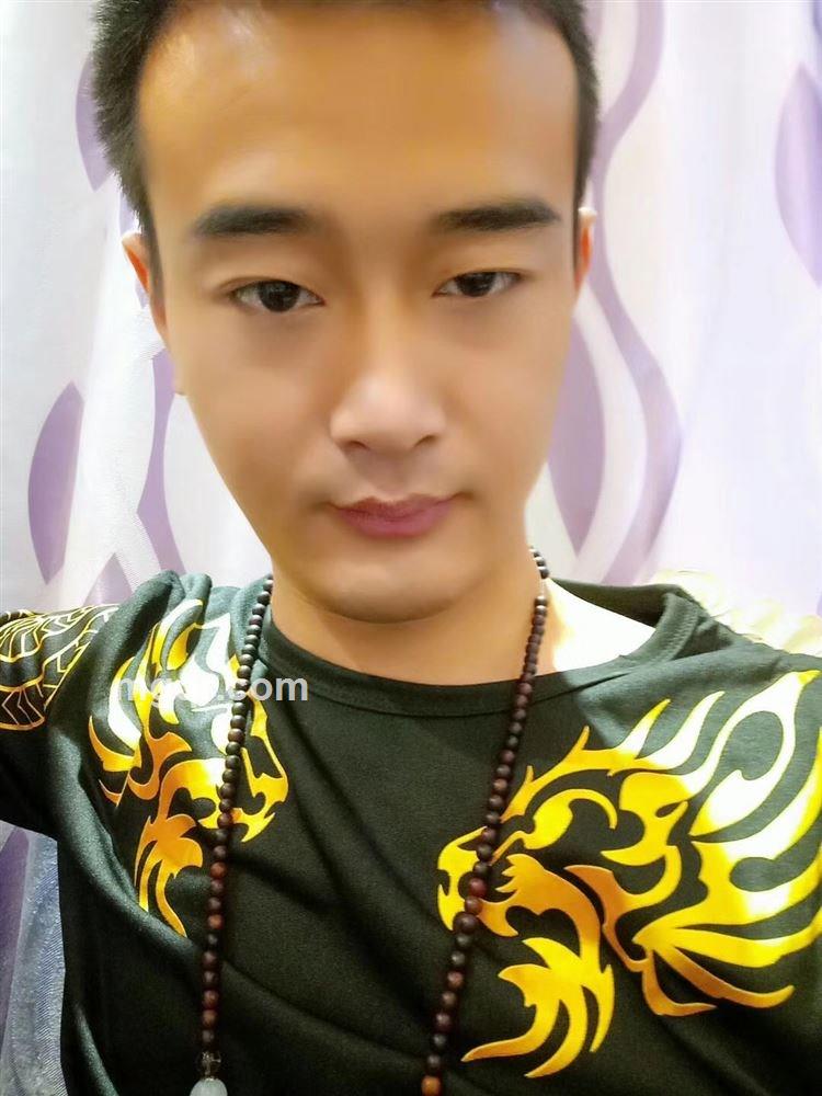 霸道人生的头像