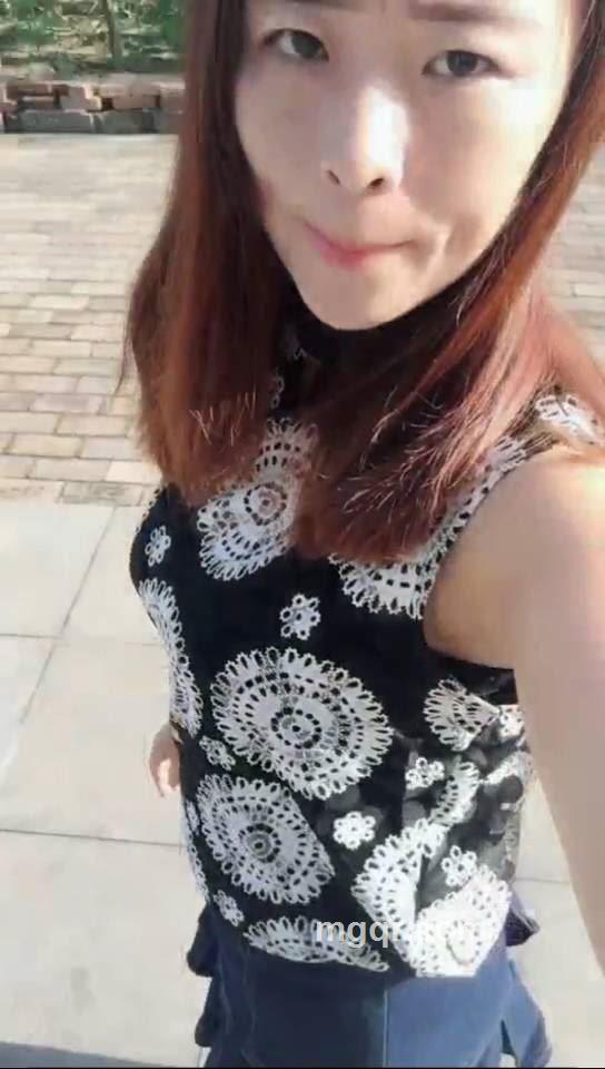 芙蓉出水的头像