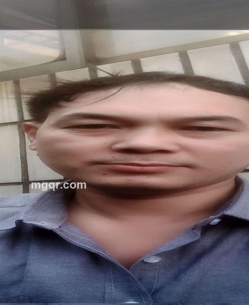 善良的滑板的头像