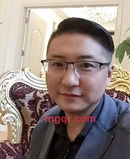 不只有远方和诗的头像