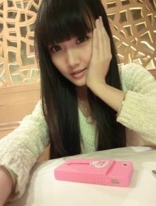 红围巾企鹅的头像