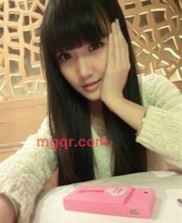 红围巾企鹅的头像