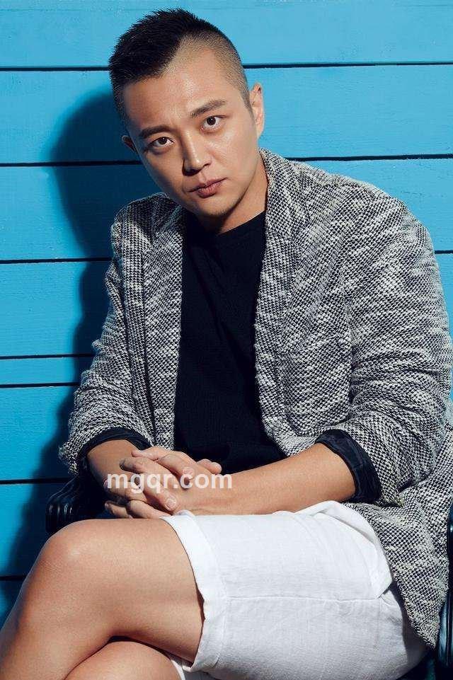 夜色下的寂寞你懂得的头像