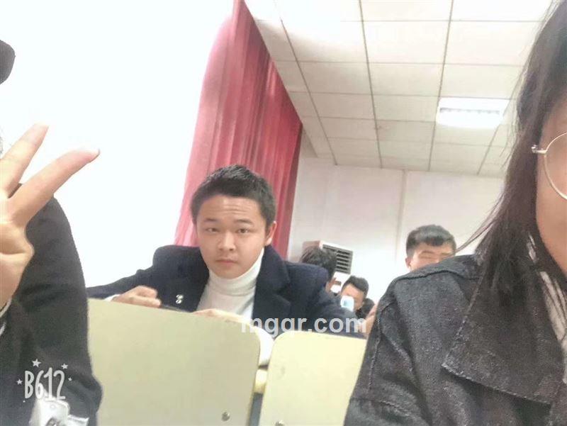 恋美足的头像